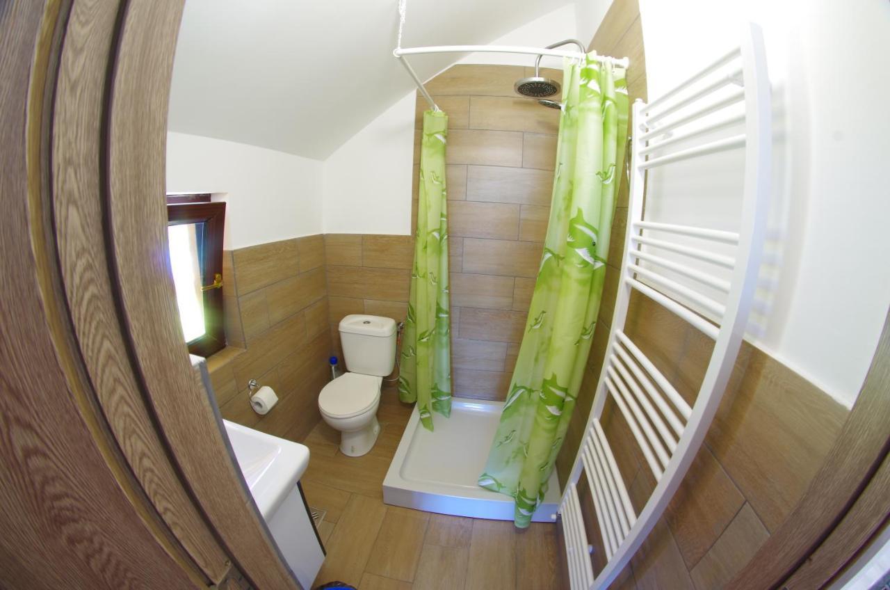 Casa Tucan Ceahlau Luaran gambar