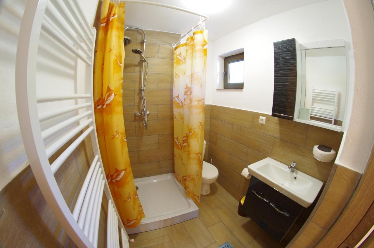 Casa Tucan Ceahlau Luaran gambar