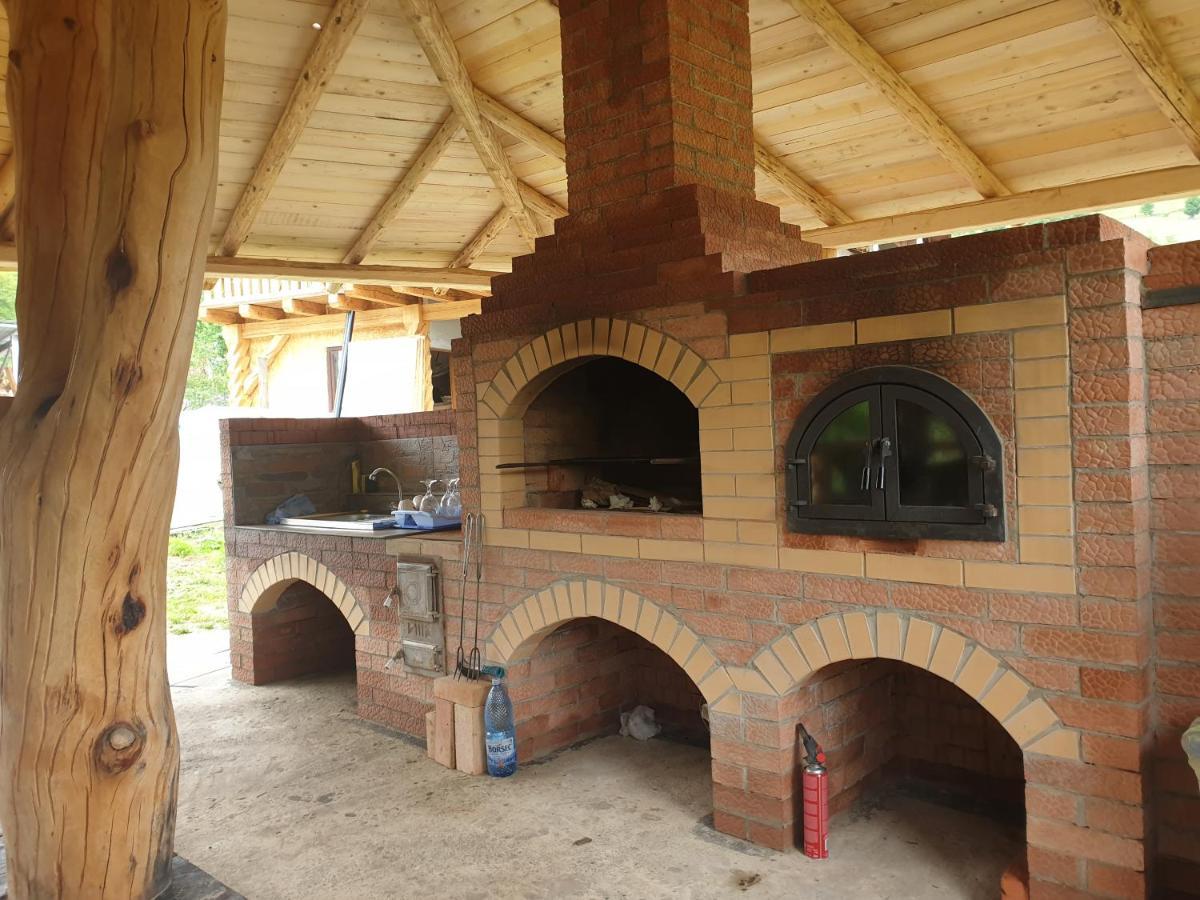 Casa Tucan Ceahlau Luaran gambar