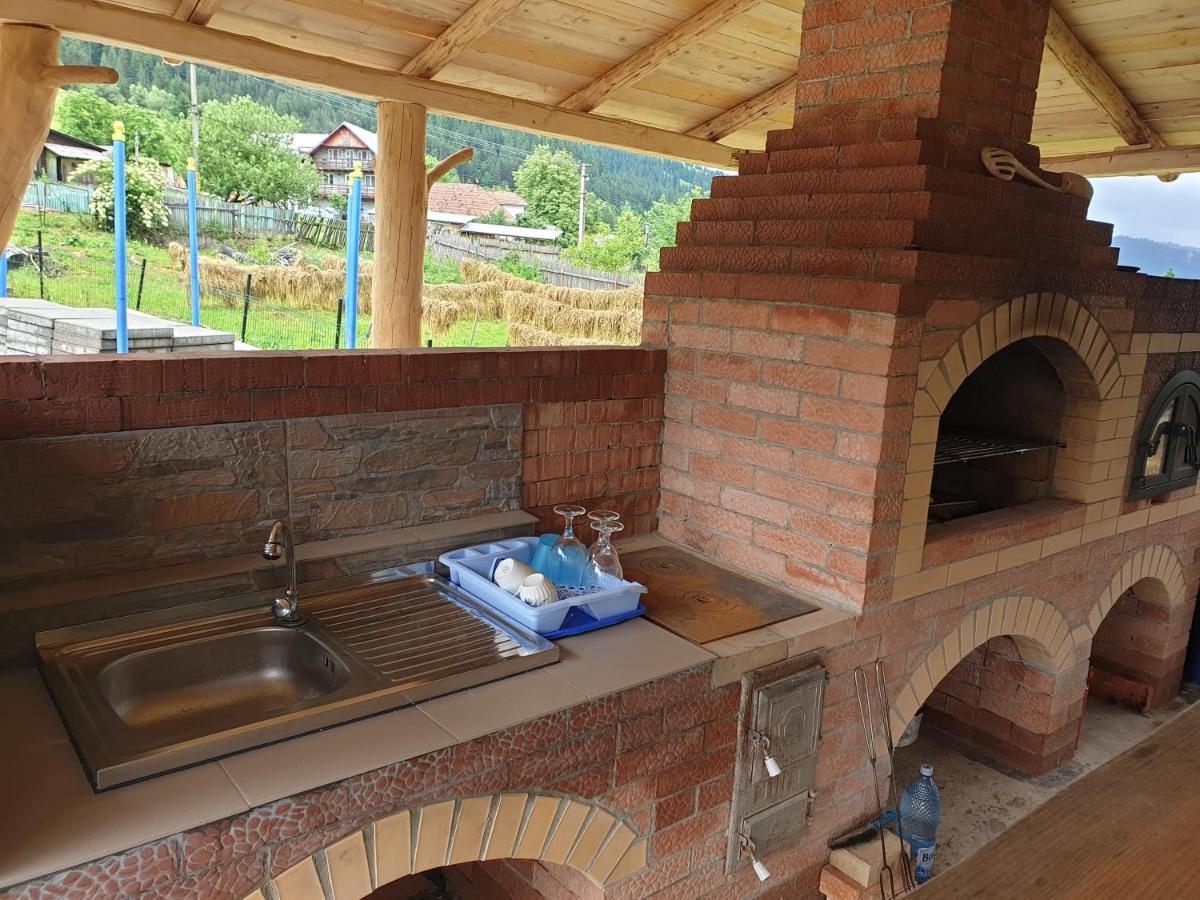 Casa Tucan Ceahlau Luaran gambar